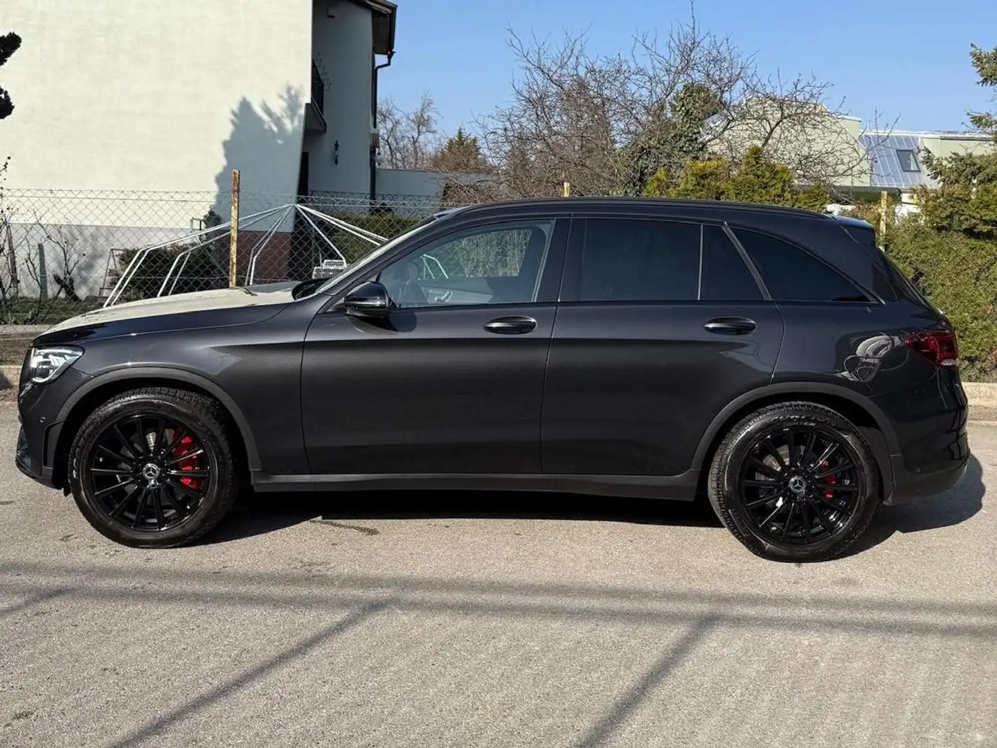 Mercedes-Benz GLC 200 GLC 200 d Coupé 4MATIC Aut. Grau - 2
