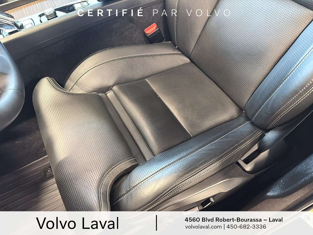 2023 Volvo XC60 Ultimate Bright Theme XC60 Recharge Ultimate, T8 A thumb 6