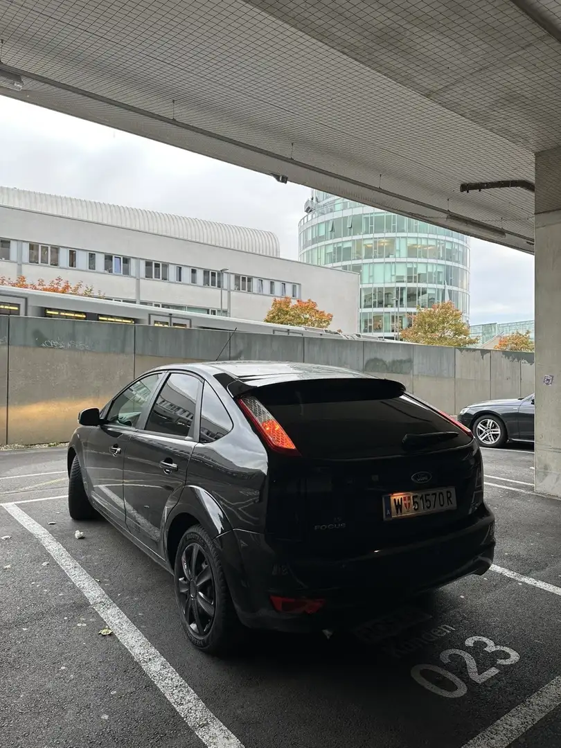 Ford Focus Ford Focus 2.0 TDCI Schwarz - 2