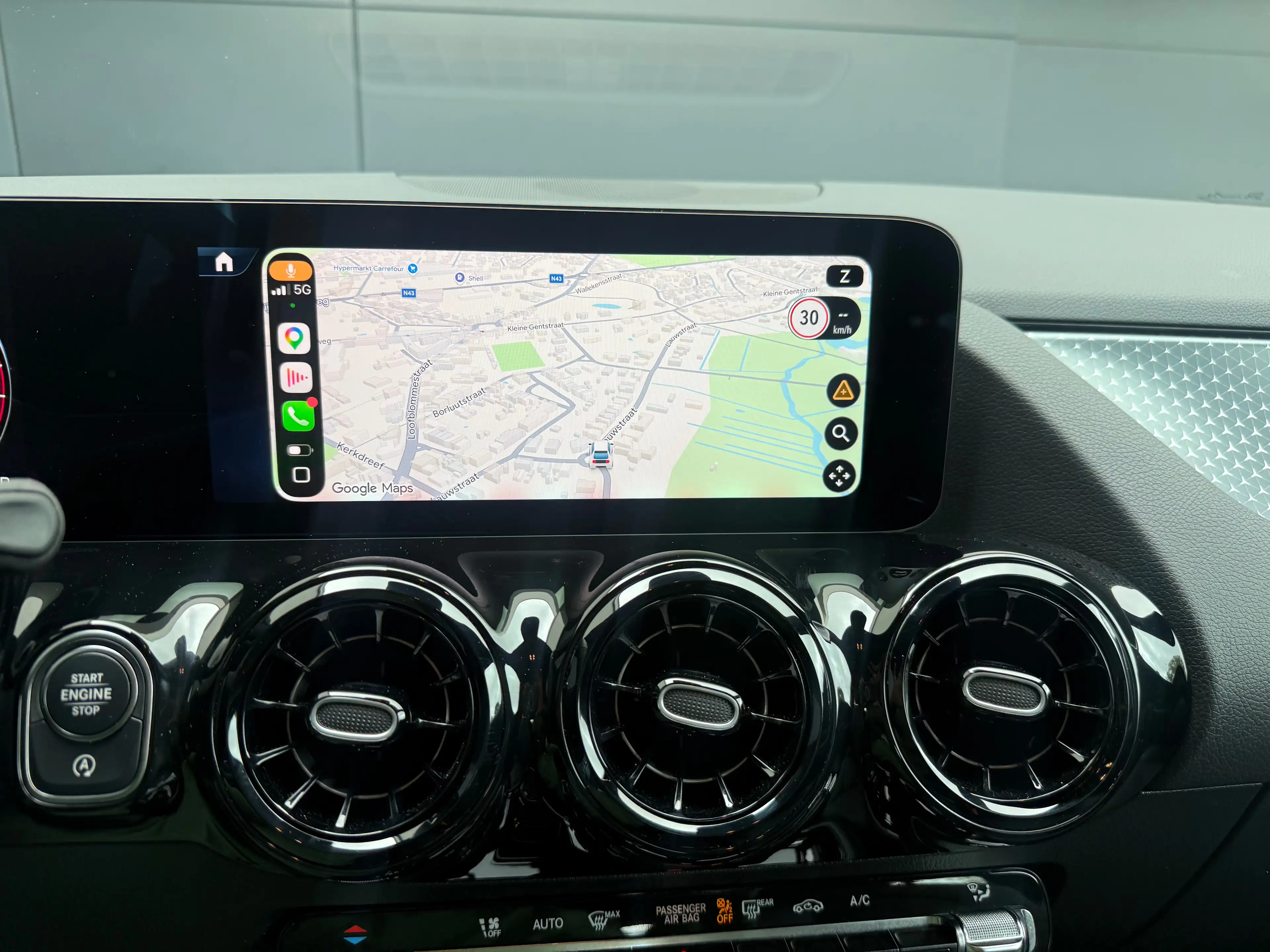 Mercedes-Benz GLA 180 GLA 180 Business Line Business Line — photo 13