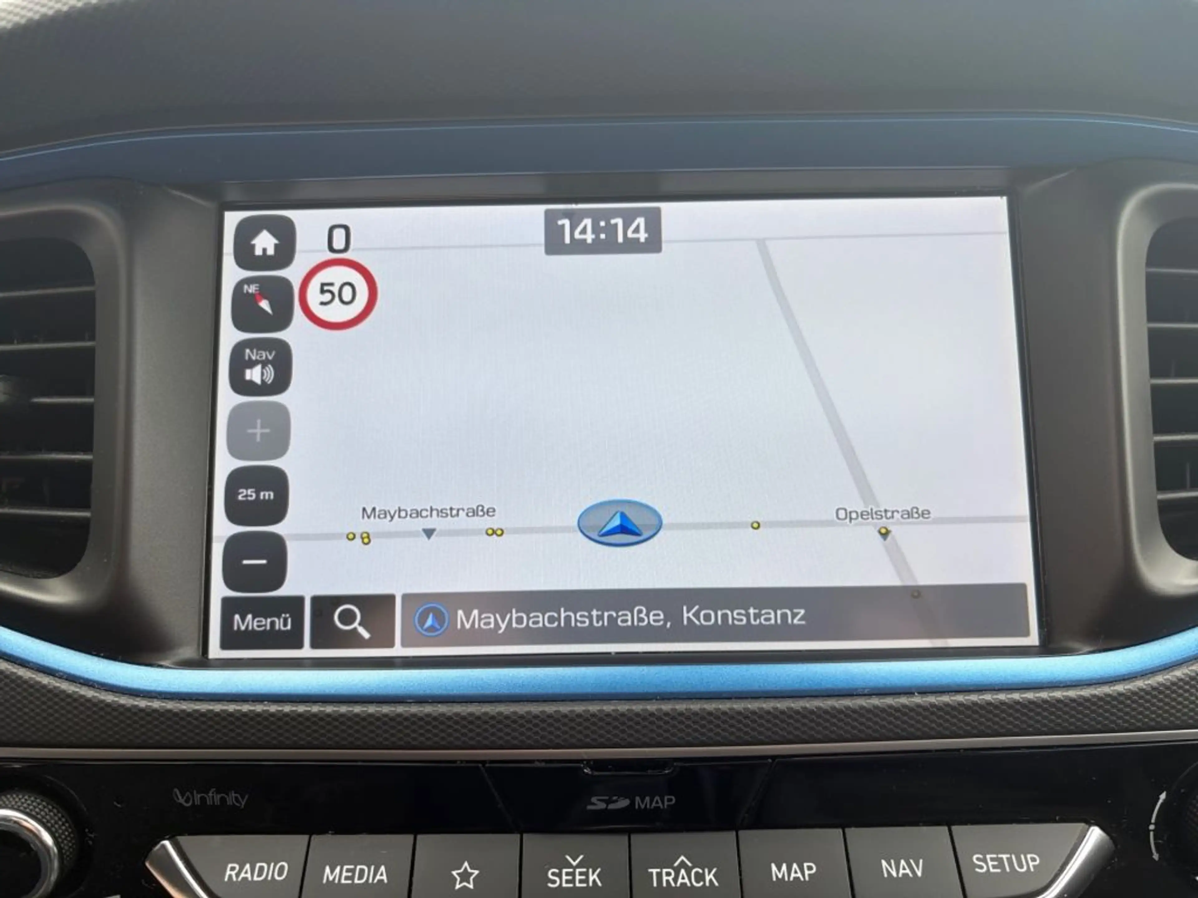 Hyundai IONIQ Plug-in-Hybrid 1.6 GDI Premium — photo 14