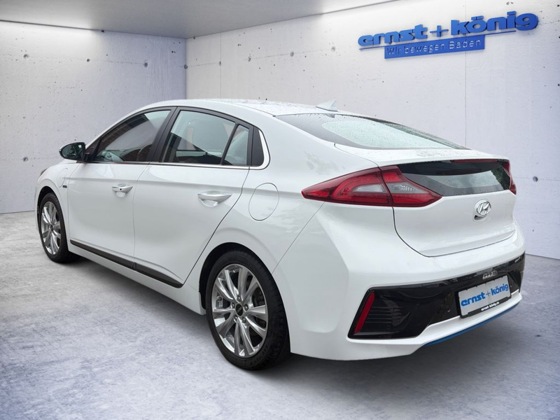 Hyundai IONIQ Plug-in-Hybrid 1.6 GDI Premium — photo 4
