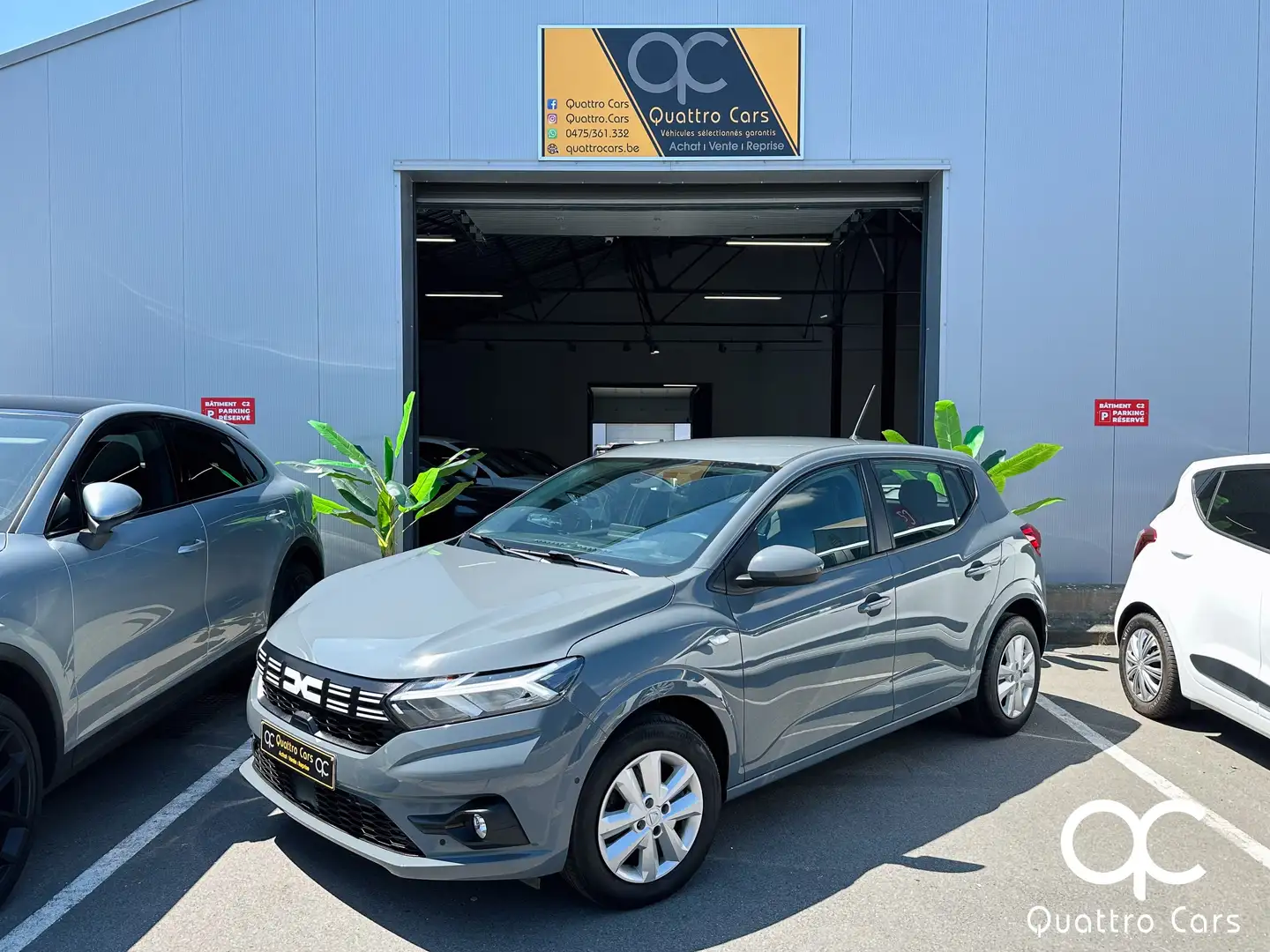 Dacia Sandero 1.0 TCe 91Ch Boite auto - Car play- Camera - Belle Gris - 1