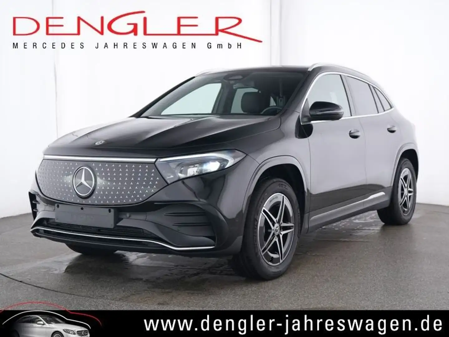 Mercedes-Benz EQA 300 4M PANO*ANHÄNGERKUPPLUNG AMG Line Adv. Schwarz - 1