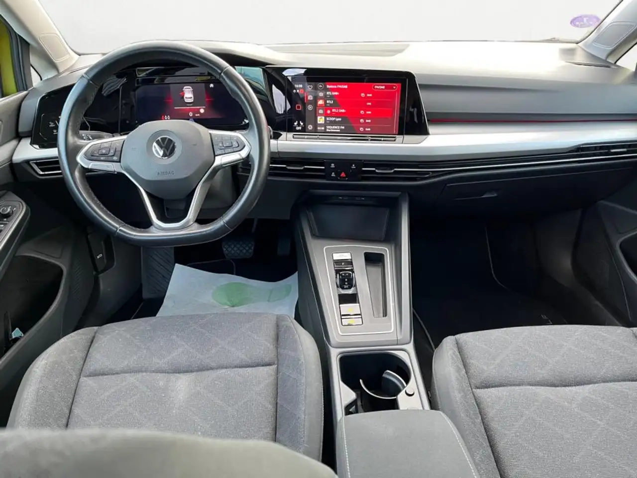 Volkswagen Golf Standard Model — photo 9