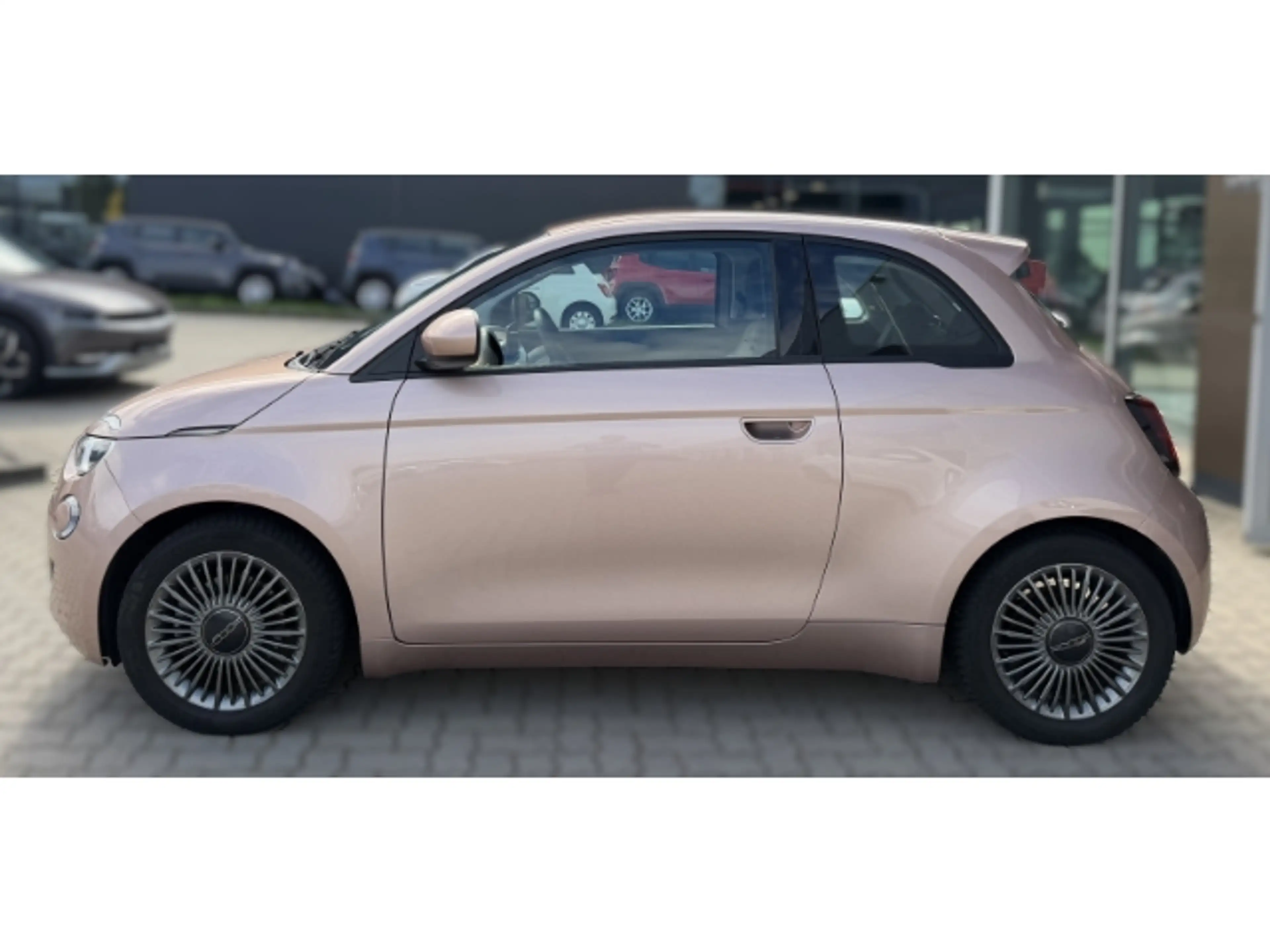 Fiat 500 e Icon *Sitzheizung *Apple Car Play *Tempomat — photo 4
