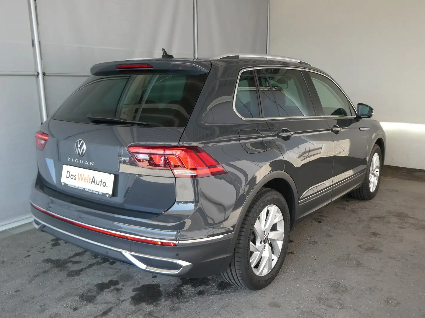 Volkswagen Tiguan Elegance TDI DSG Grau - 2