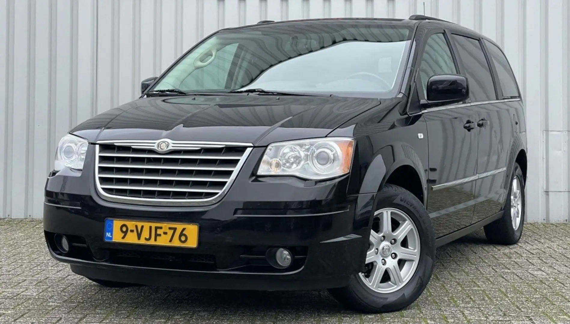 Chrysler Grand Voyager Chrysler Grand Voyager 2.8 CRD – Grijs Kenteken Schwarz - 1