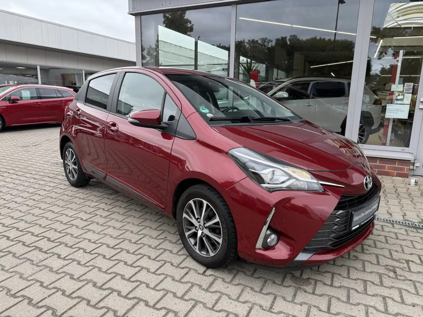 Toyota Yaris 1.5 1.5 l Team D *WKR* Rood - 2