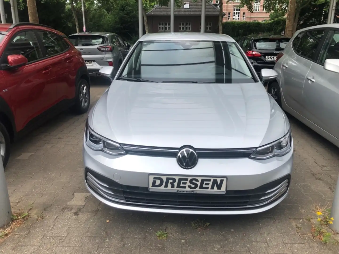 Volkswagen Golf 1.5 EU6d VW VIII  110kW (150PS) Active HUD StandHZ Zilver - 1