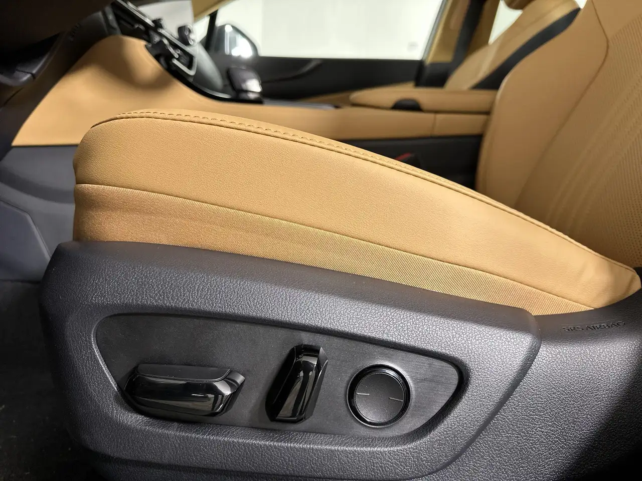 Lexus NX снимка Lexus NX