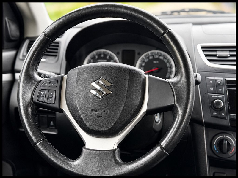 Suzuki Swift SWIFT 1.2 CLUB AUTOMATIK | ALU | ALLWETTERREIFEN — photo 11