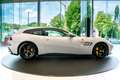 Ferrari GTC4 Lusso GTC4 Lusso T | Panoramid roof | Carbon exterior Blanc - thumbnail 3