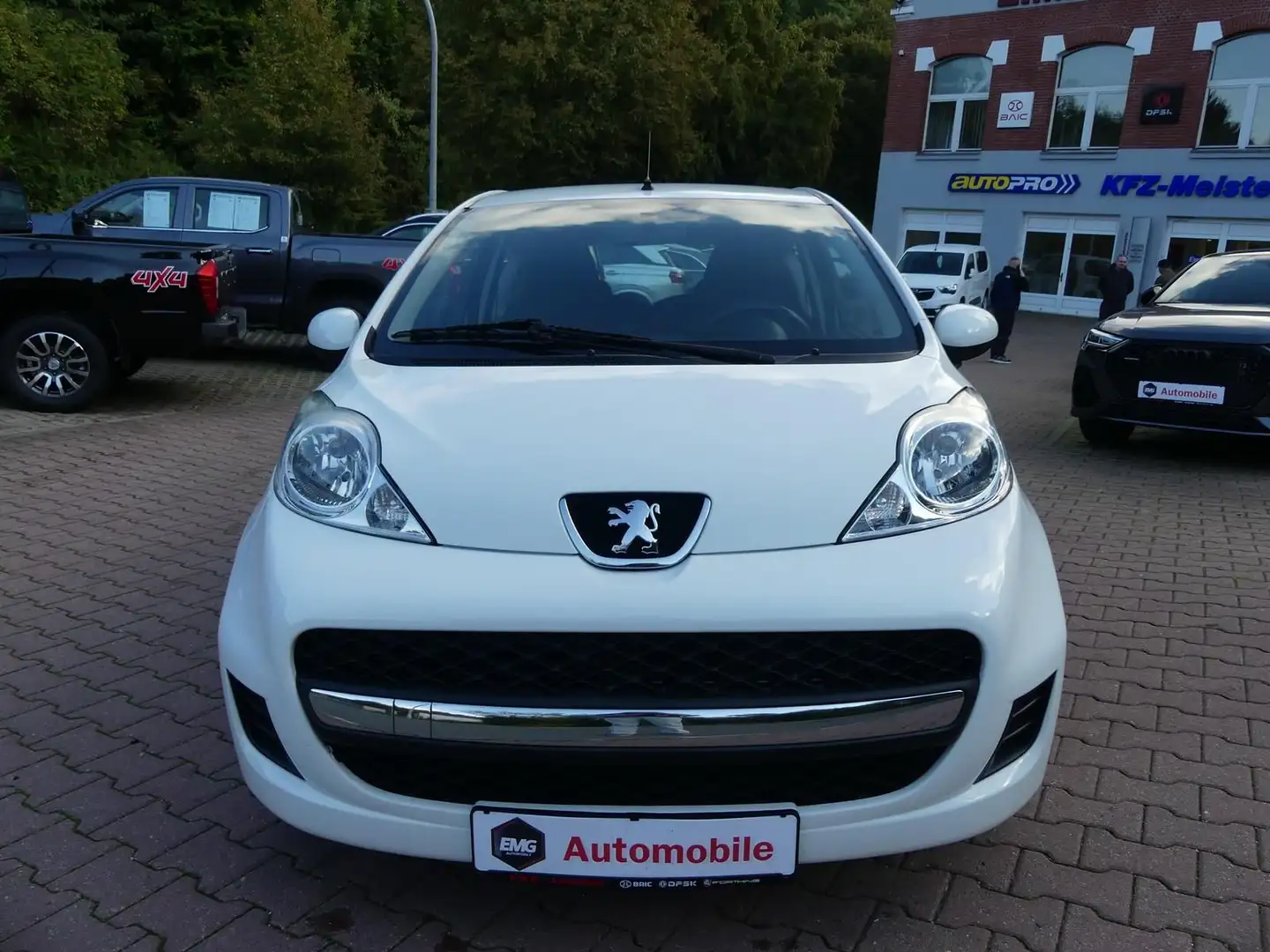 Peugeot 107 *Automatik*1.0*32500 km Weiß - 2