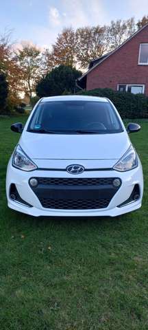 Imagine Hyundai i10 i10 1.0 Trend