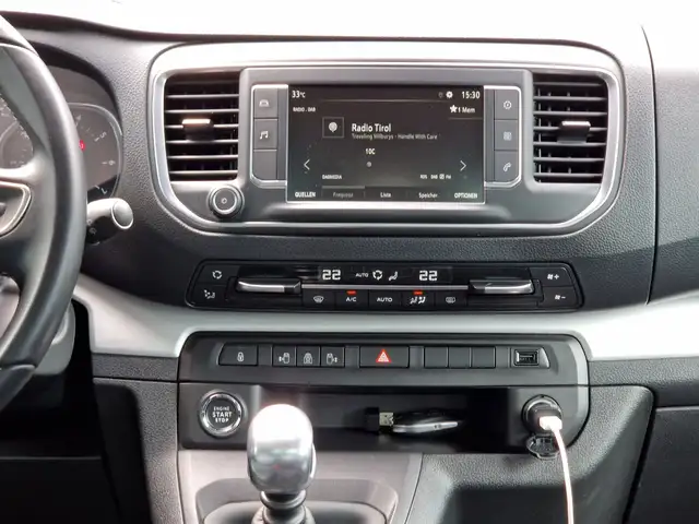 Opel Zafira Life view 12