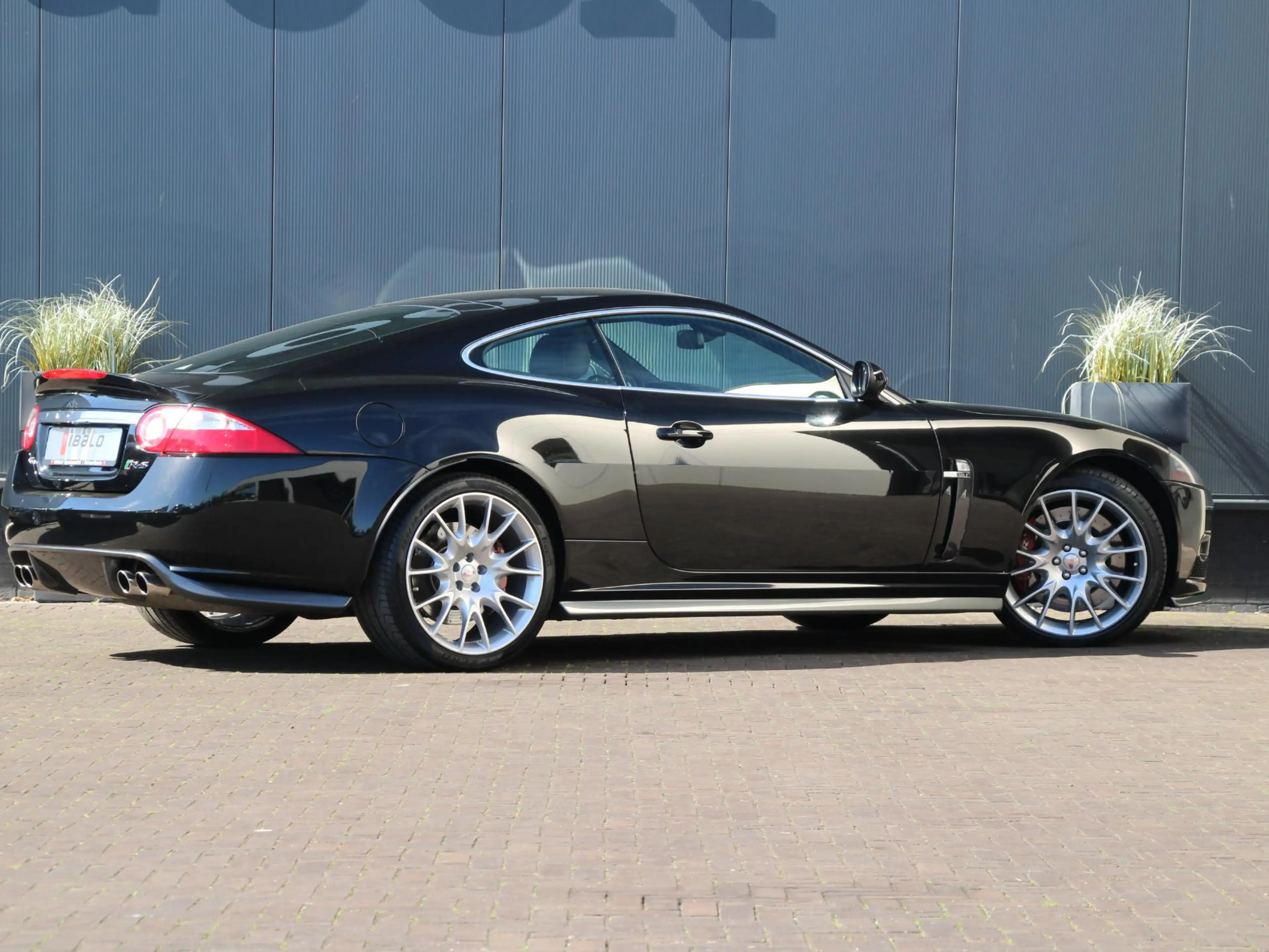 Jaguar XKR XKR-S 4.2 V8 Coupé | 1 van 150 | B&W audio | NL-au — photo 2