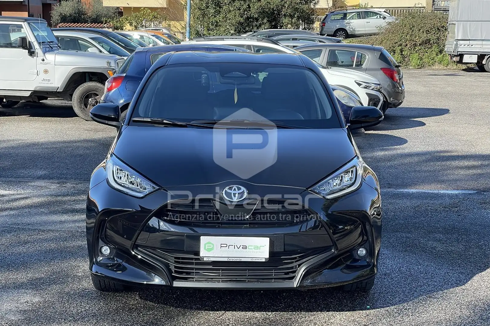 Toyota Yaris Yaris 1.5 Hybrid 5 porte Trend Argent - 2