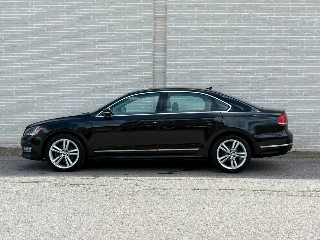Volkswagen Passat photo Volkswagen Passat