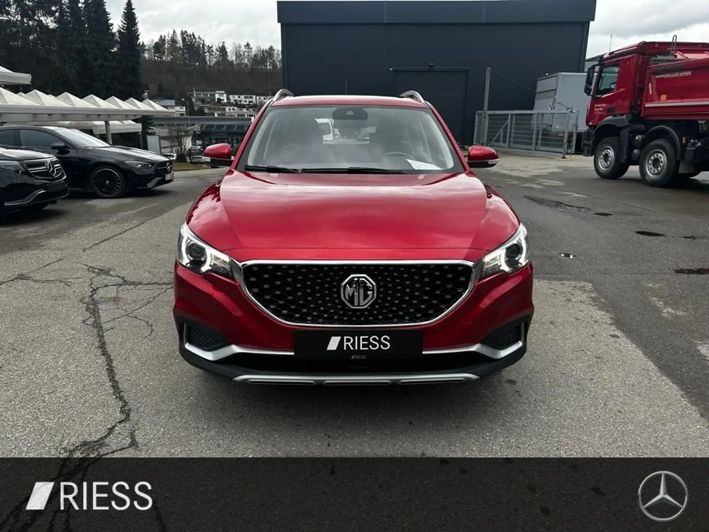 MG ZS Luxury Navi LED Pano Keyless Leder Kamera Spur Rood - 2