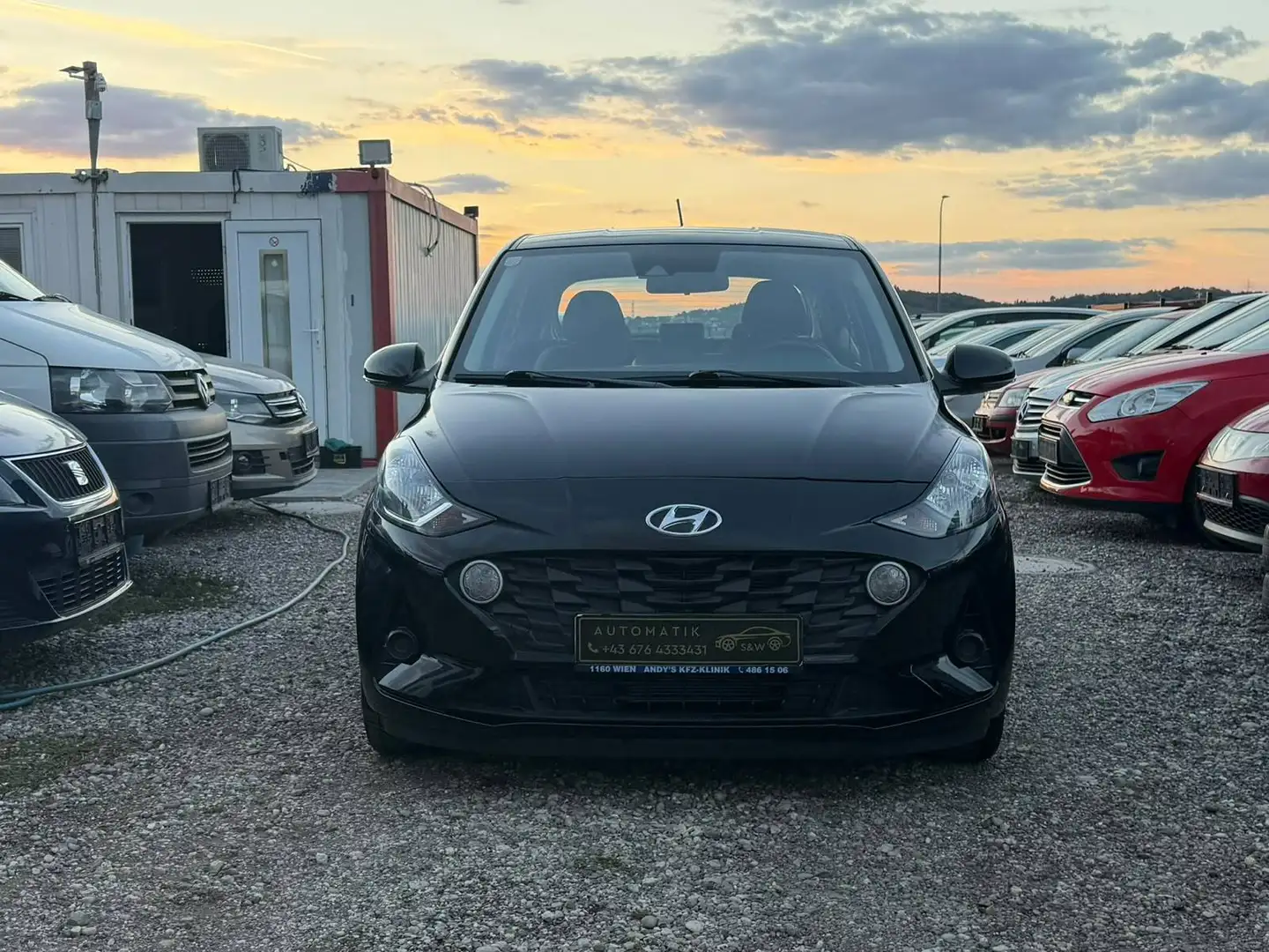 Hyundai i10 Trend Schwarz - 2