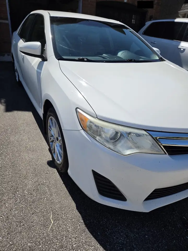 Toyota Camry снимка Toyota Camry