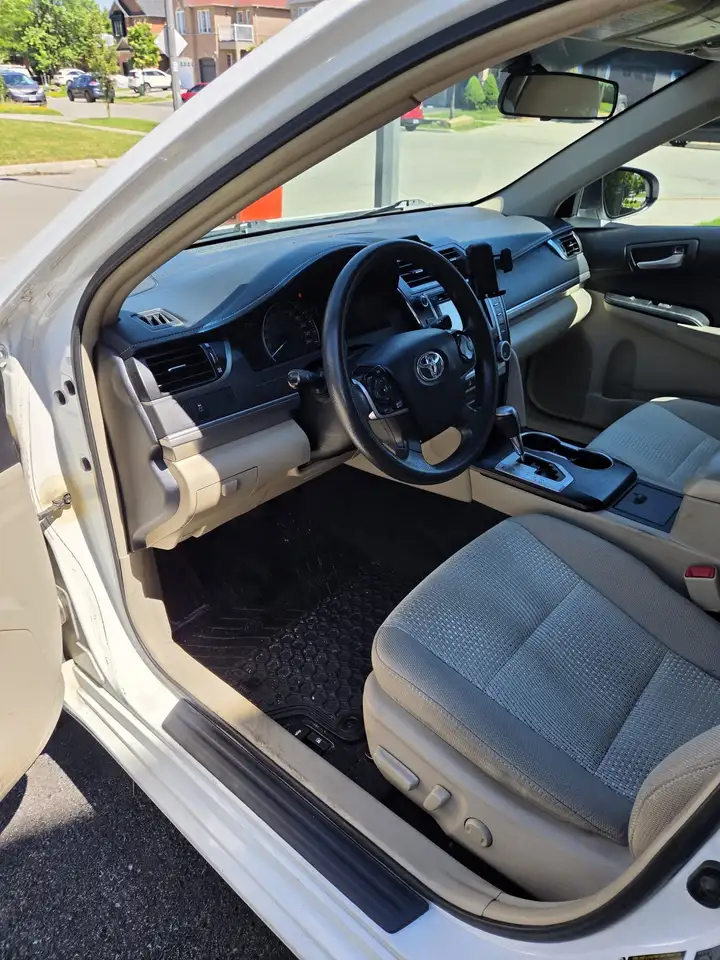 Toyota Camry снимка Toyota Camry