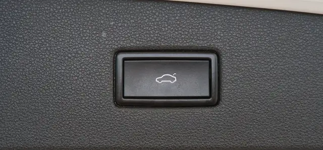 Volkswagen Tiguan view 10
