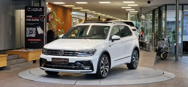 Volkswagen Tiguan main image