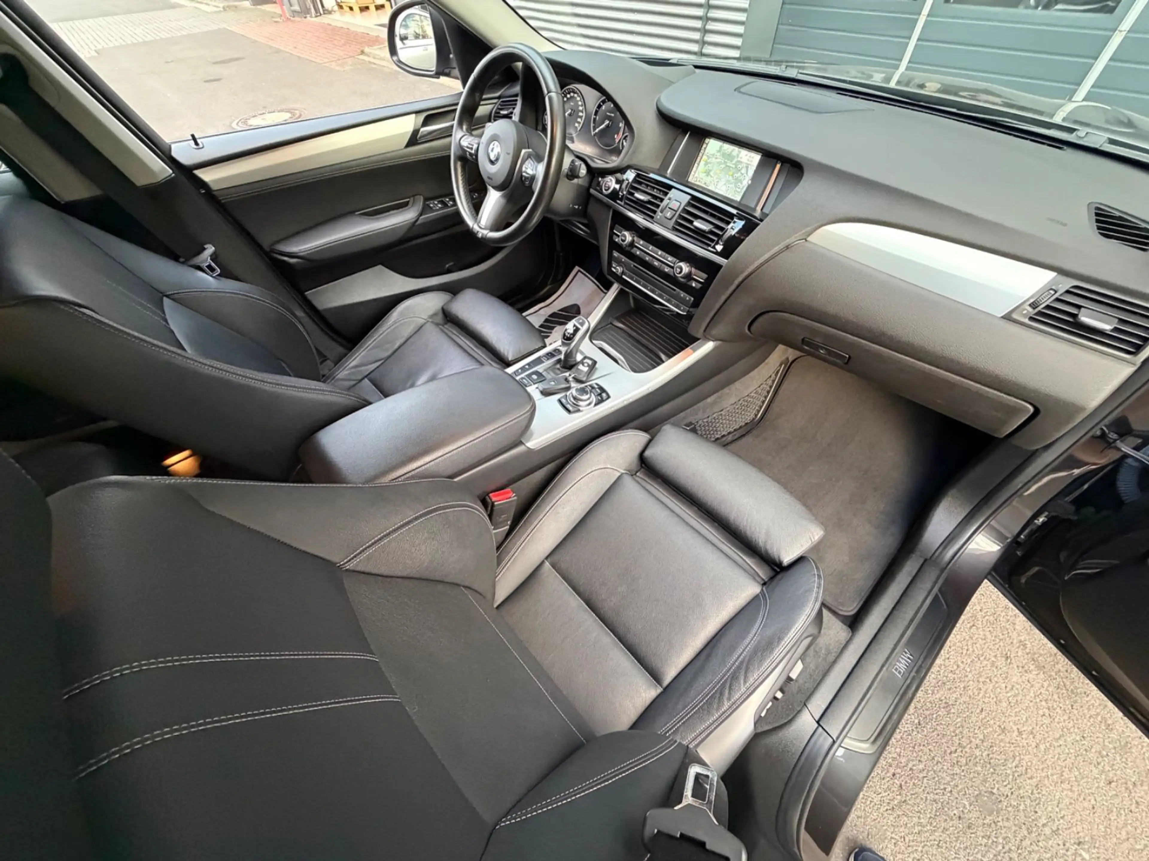 BMW X4 xDrive 30 d Advantage*LEDER*XENON*NAVI*VOLL* — photo 14