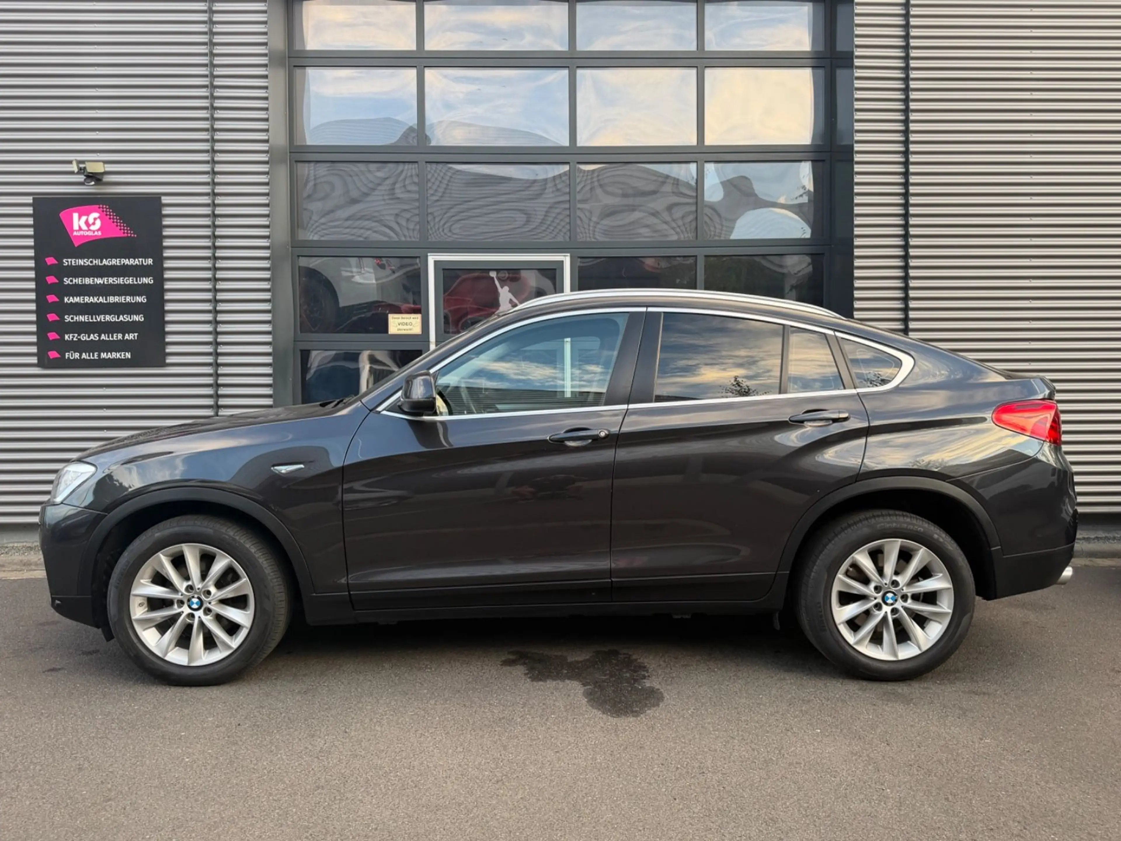 BMW X4 xDrive 30 d Advantage*LEDER*XENON*NAVI*VOLL* — photo 4