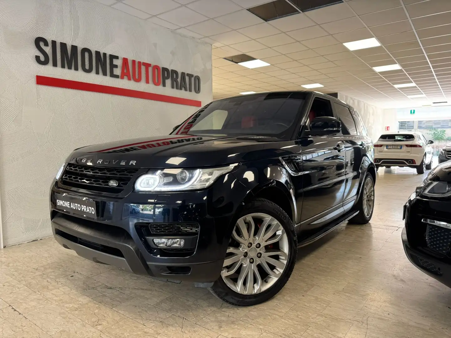 Land Rover Range Rover Sport Range Rover Sport 3.0 tdV6 HSE auto Zwart - 1
