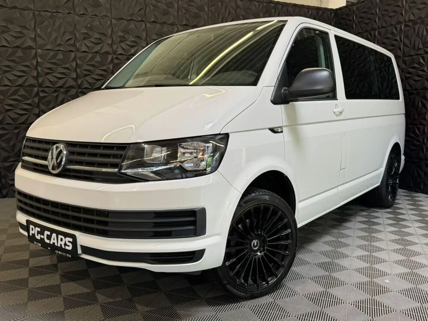 Volkswagen T6 Caravelle 2.0 TDI Trendline *MwSt.* Белый - 1