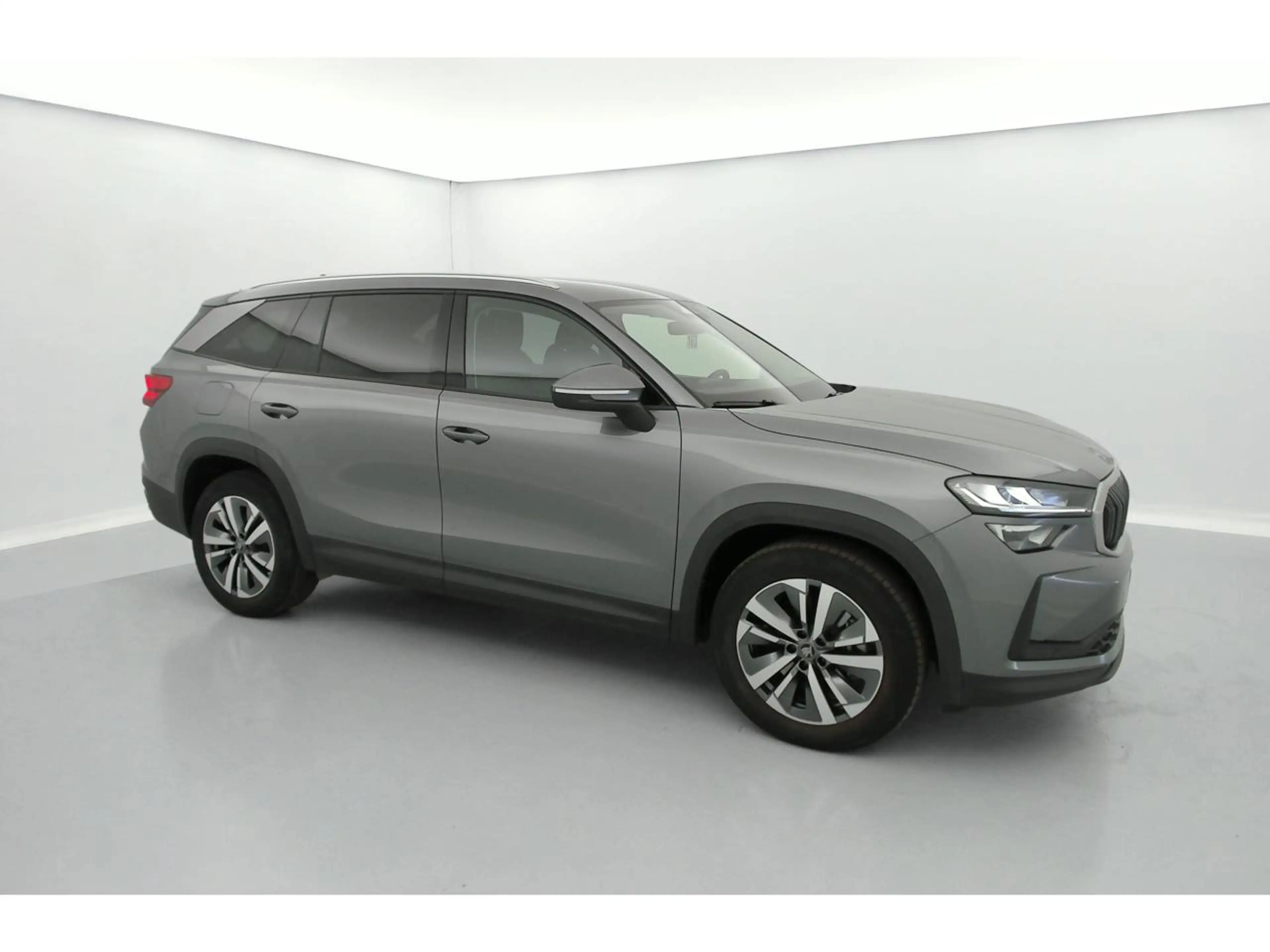 Skoda Kodiaq 1.5 TSI MHEV Selection 7pl. DSG — photo 11