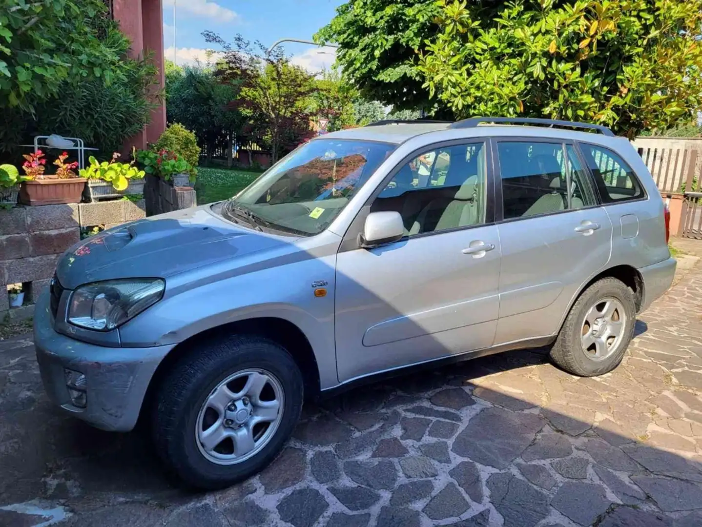 Toyota RAV 4 MY23 RAV4 2.0 Tdi D-4D cat 5 porte Sol Argintiu - 1