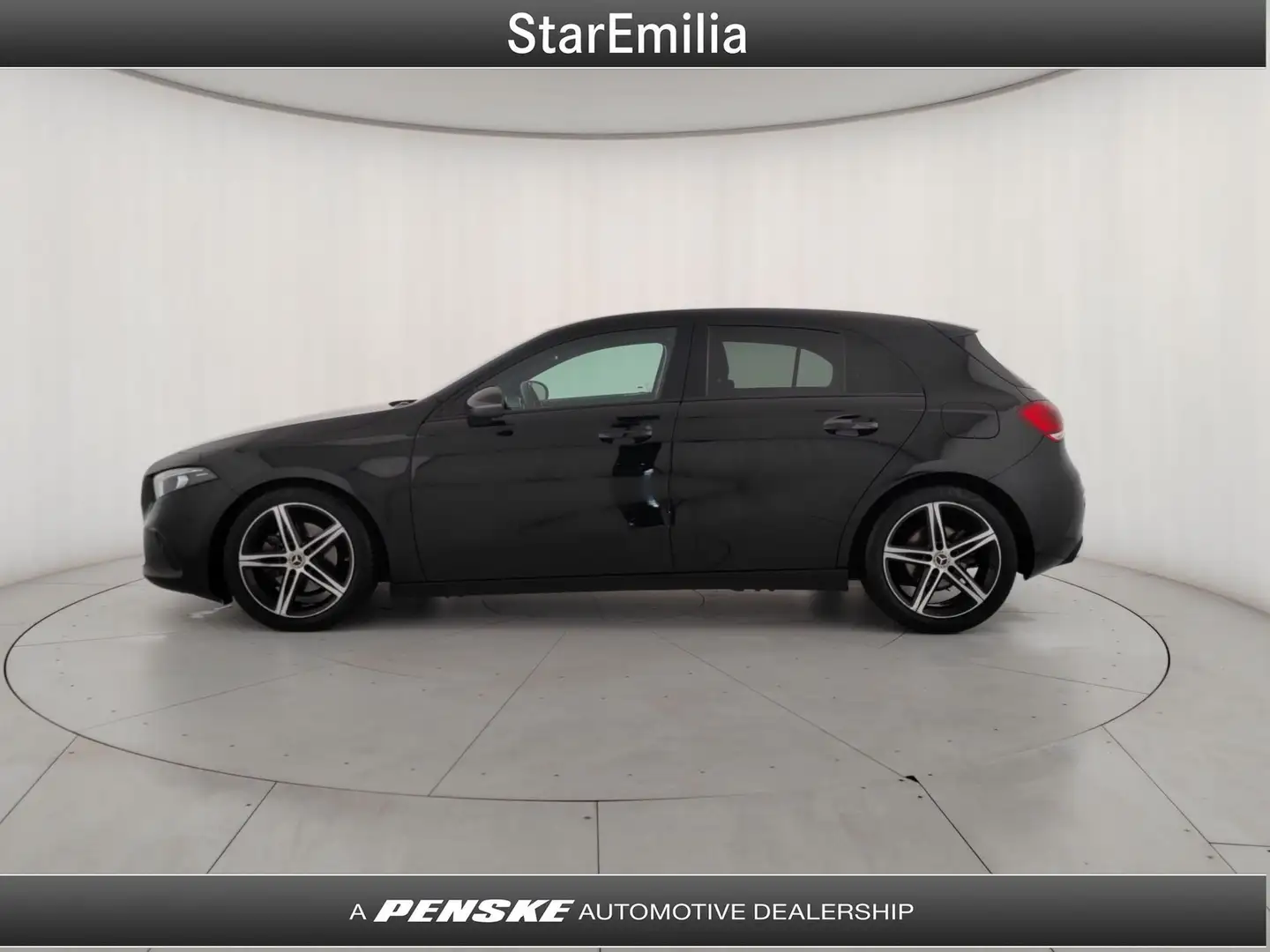 Mercedes-Benz A 180 A 180 d Sport Night Edition Nero - 2