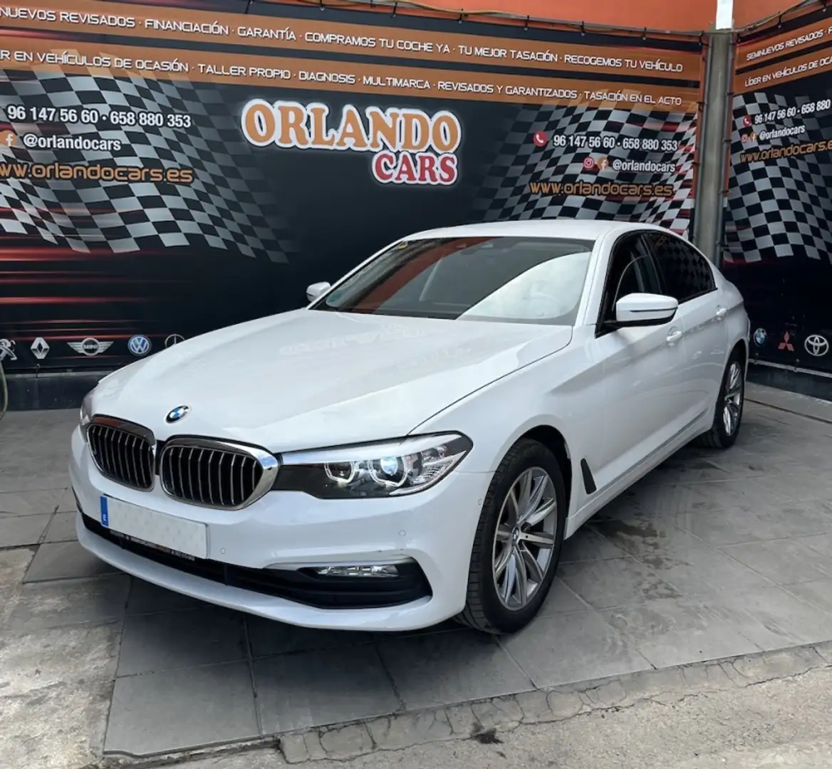 BMW 520 520dA Touring Luxury Line Blanco - 1