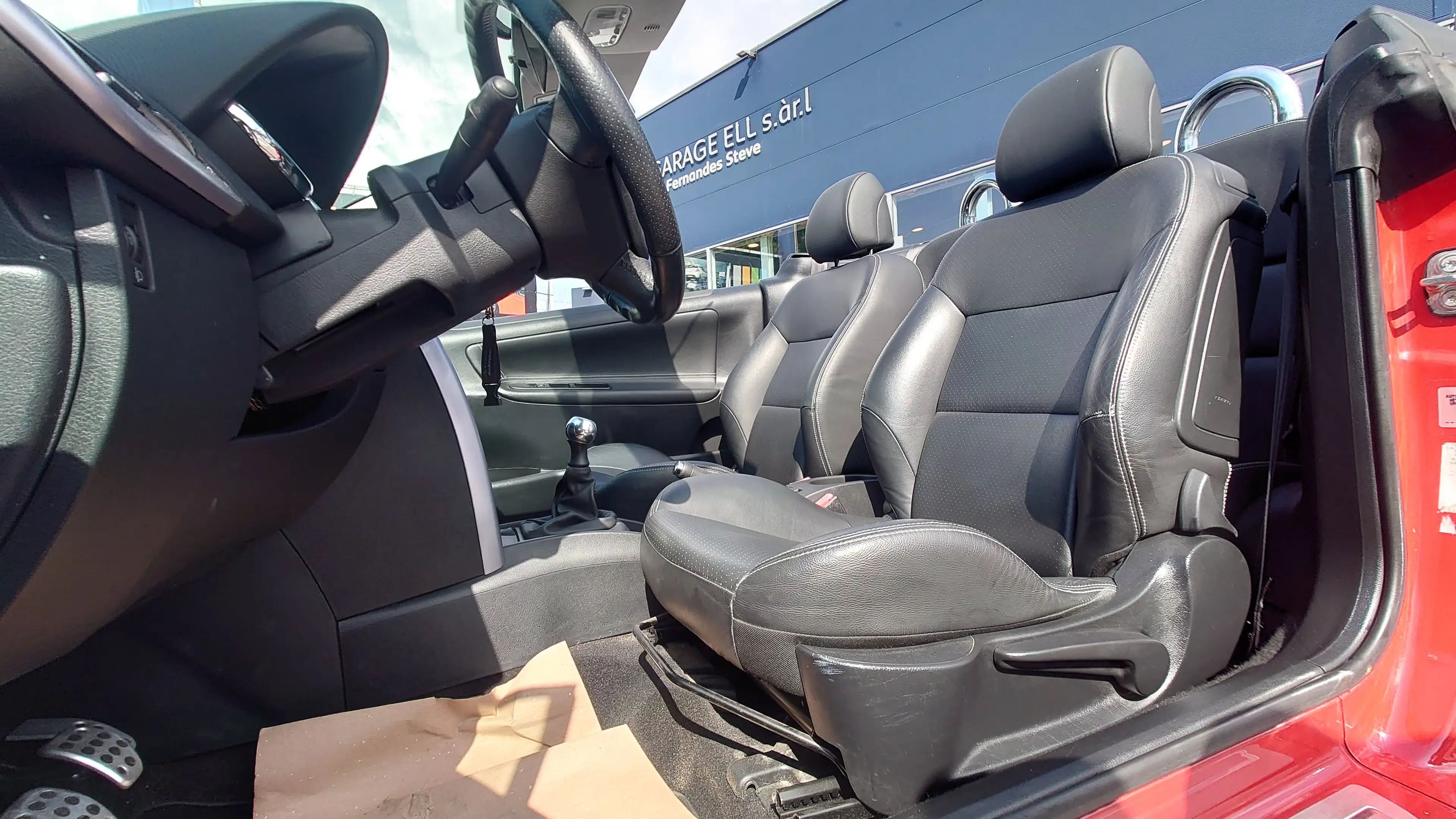 Peugeot 207 Cabrio — photo 8