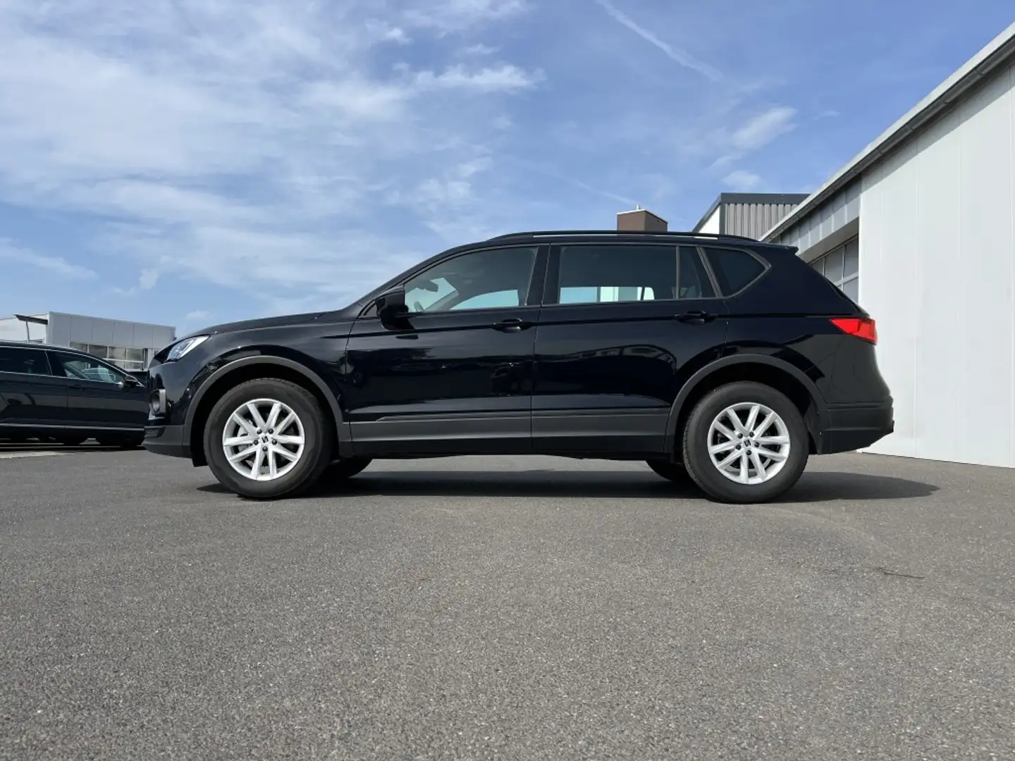 SEAT Tarraco 2.0 TDI DSG Style 181€ m. 20% Anzahlung Digital Schwarz - 2