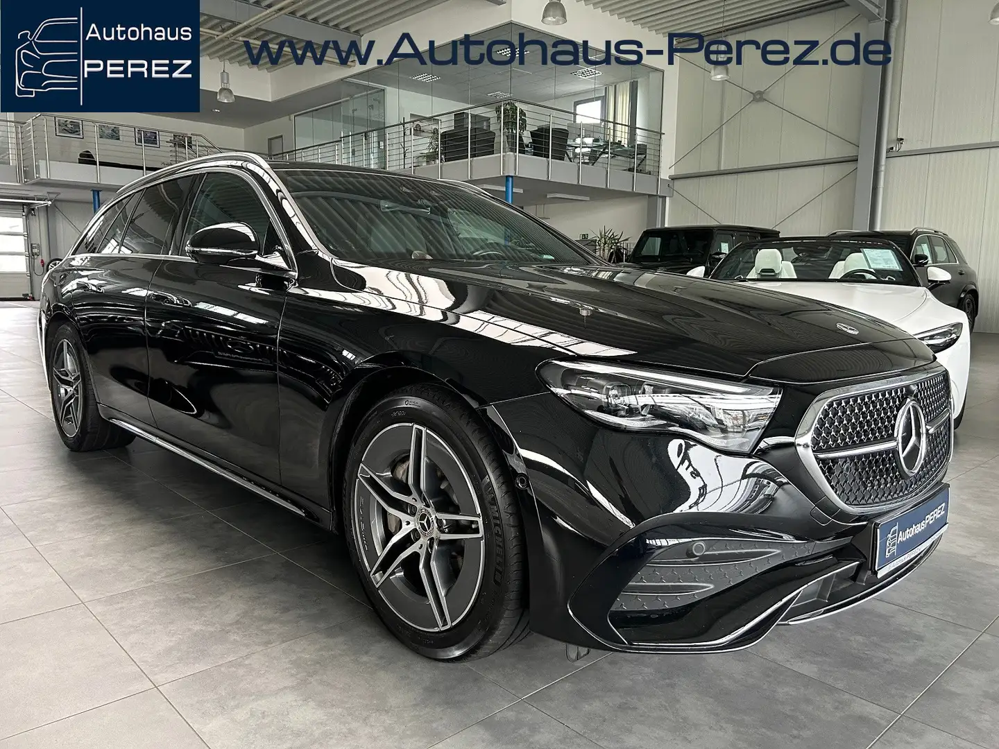 Mercedes-Benz E 300 T e AMG AIRMATIC-DISTRONIC-AHK-PANORAMA SD Noir - 1