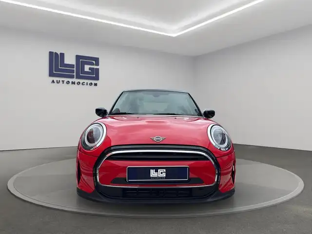 Mini Hatch view 2