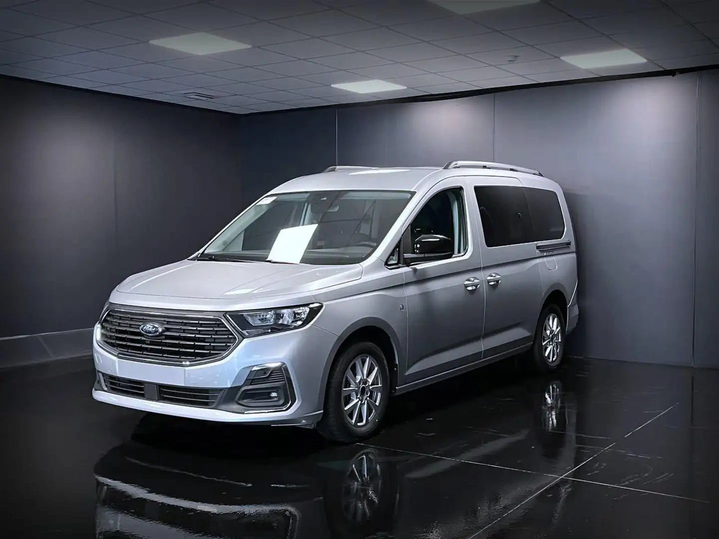 Ford Tourneo Connect Grand Tourneo Connect 2.0 EcoBlue Titanium 7 POSTI Argento - 1