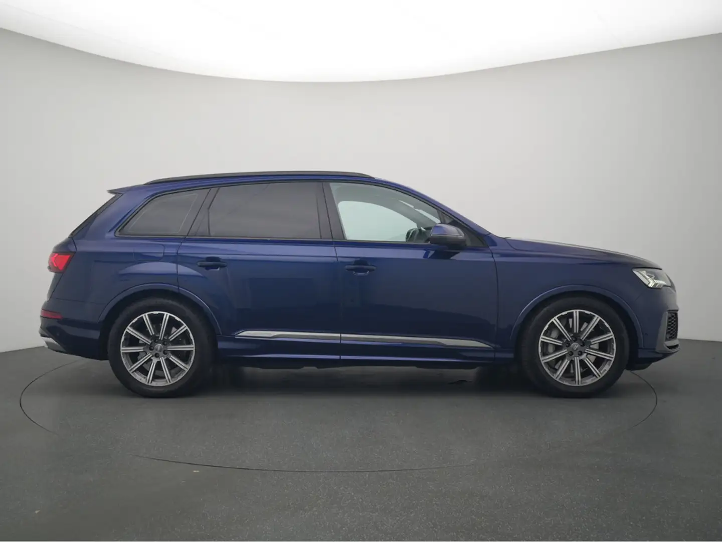 Audi Q7 e S line PANO LASER AHK LEDER LUFT BOSE AC Blau - 2