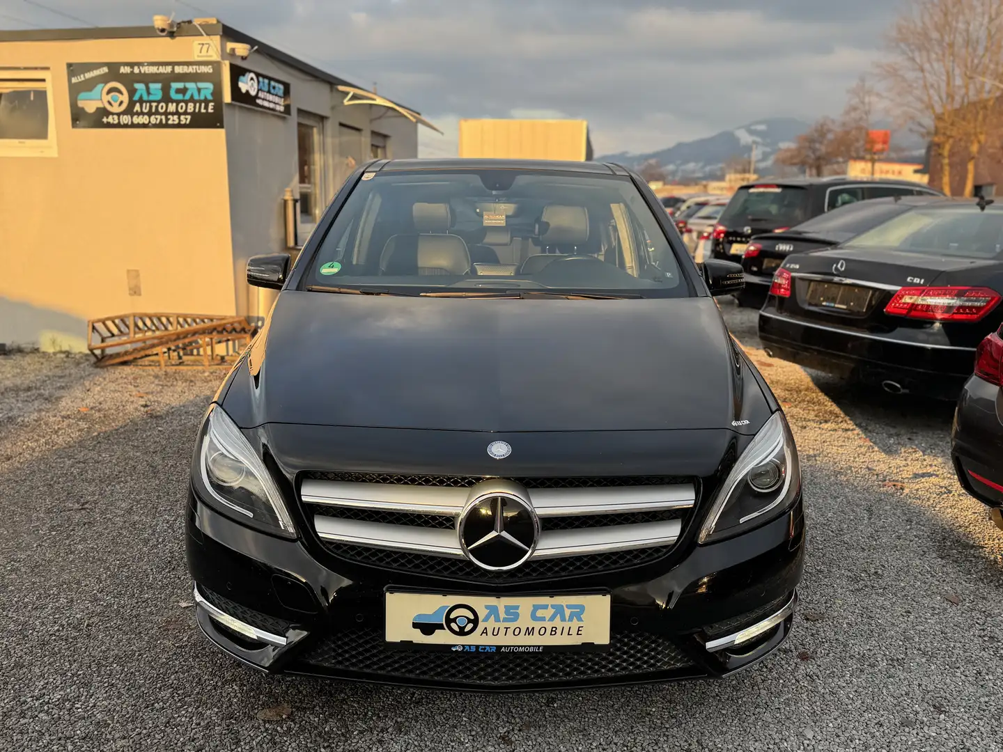 Mercedes-Benz B 200 B 200 CDI (246.201) 1.HAND Schwarz - 2