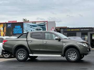 L 200 2,4 DI-D 4WD Doppelkabine Instyle Aut.