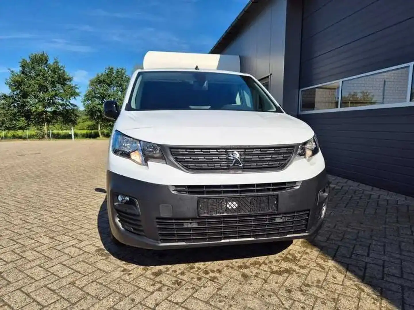 Peugeot Partner 1.5 BlueHDi *PDC*Kamera*AHK*Allwetter* Weiß - 2