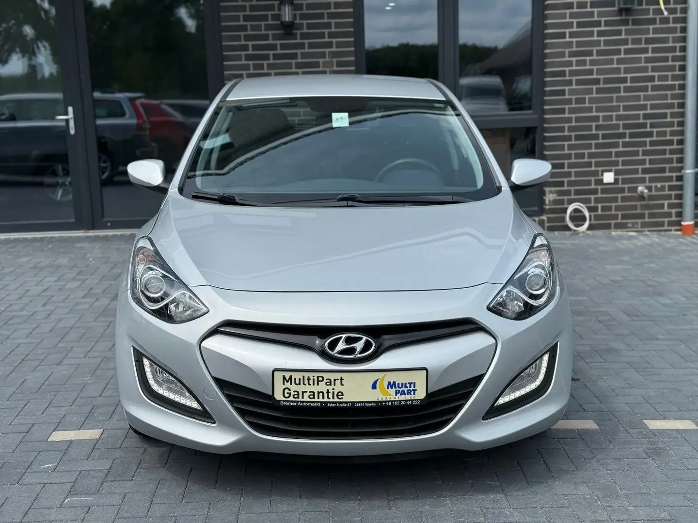 Hyundai i30 Classic 1.4*Klima*Servo*Elek-F+S*Tüv Neu* Argent - 2