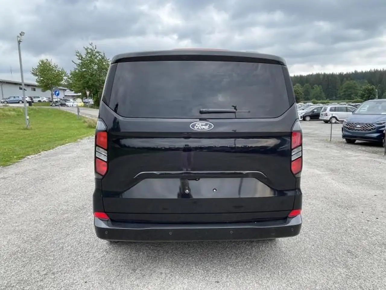 Ford Tourneo Custom 2026