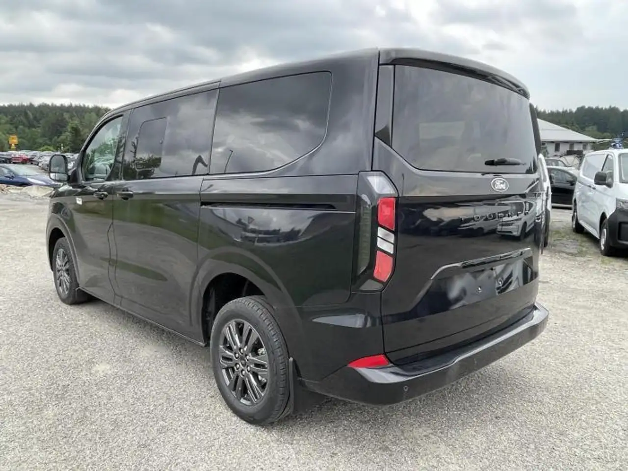 Ford Tourneo Custom 2026