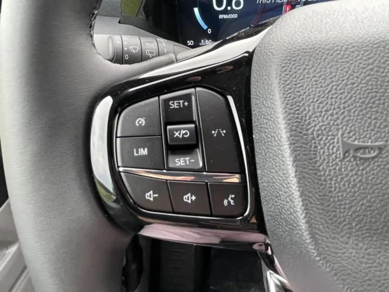 Ford Tourneo Custom 2026 — фото 14
